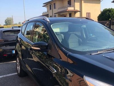 Usata Ford Kuga 120 CV (88 kW) 2019 Nero SUV