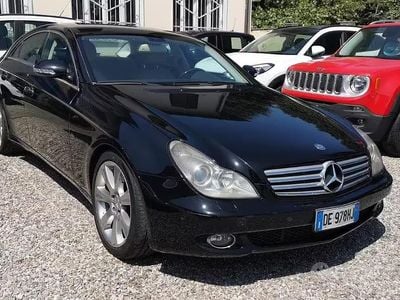 Usata Mercedes CLS320 224 CV (164 kW) 2007 Nero metallizzato Berlina