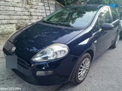 Usata Fiat Punto Evo Street 75 CV (55 kW) 2014 Bluazzurro Utilitaria