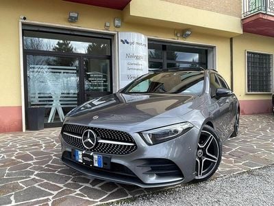 Gebraucht Mercedes A180 116 PS (85 kW) 2022 Limousine