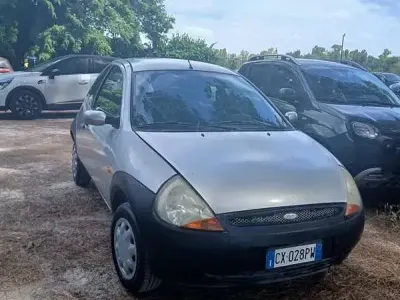 Usata Ford Ka Collection 69 CV (50 kW) 2005 Utilitaria