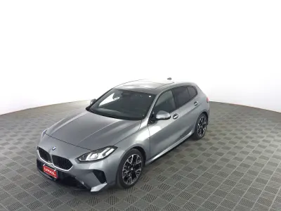 Usata BMW 118 M Sport 150 CV (110 kW) 2025 Skyscraper grey Utilitaria