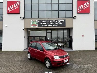 Usata Fiat Panda Active 54 CV (39 kW) 2005 Rosso Utilitaria