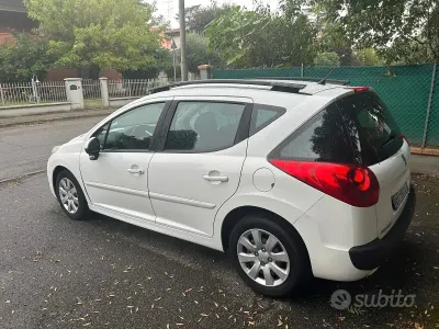 Usata Peugeot 207 73 CV (53 kW) 2012 Bianco Station wagon