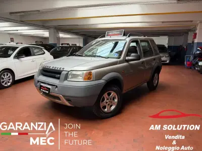 Usata Land Rover Freelander 111 CV (81 kW) 2000 Argento SUV