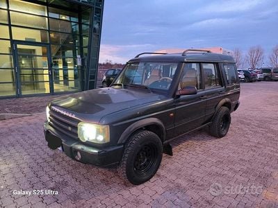 Usata Land Rover Discovery 2 HSE 139 CV (102 kW) 2003 Verde SUV