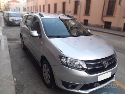 Grigio Usata 2014 Dacia Logan Station wagon | 5950 € (Buon prezzo)