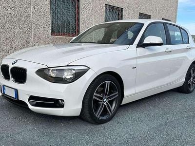 Usata BMW 118 Sport Line 143 CV (105 kW) 2012 Bianco Utilitaria