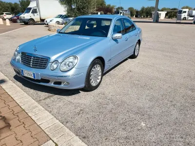Usata Mercedes E270 177 CV (130 kW) 2004 Berlina