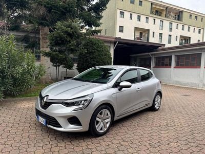 Usata Renault Clio V Evolution 100 CV (73 kW) 2022 Argento Berlina