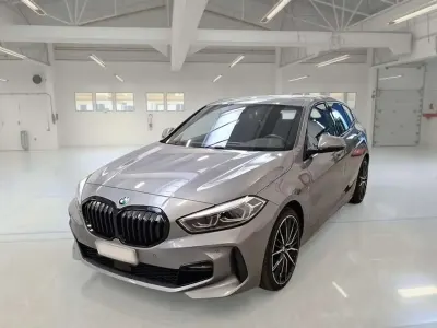 Usata BMW 118 M Sport 150 CV (110 kW) 2023 Grigio Berlina