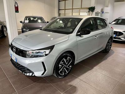Grigio Usata 2025 Opel Corsa GS Line Berlina | 15.900 € (Buon prezzo)