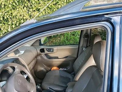 Usata Hyundai Santa Fe 112 CV (82 kW) 2004 Blu SUV