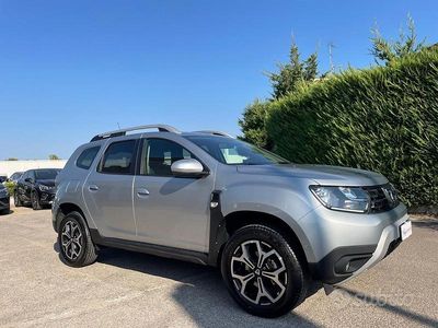 Begagnad Dacia Duster Prestige 101 HK (74 kW) 2021 Grå SUV