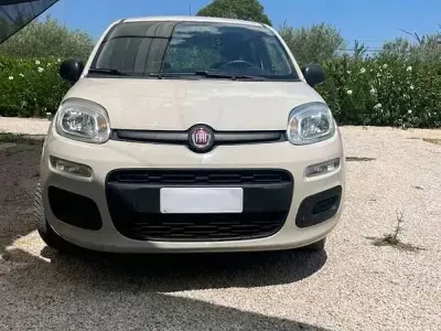 Usata Fiat Panda Easy 69 CV (50 kW) 2017 Beige Utilitaria