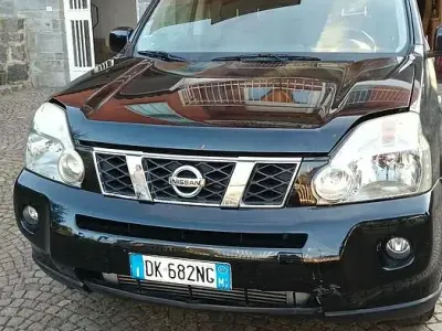 Usata Nissan X-Trail 150 CV (110 kW) 2007 Nero SUV