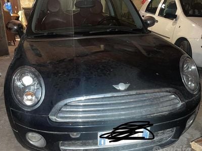Usata Mini Cooper D 110 CV (80 kW) 2006 Nero Utilitaria