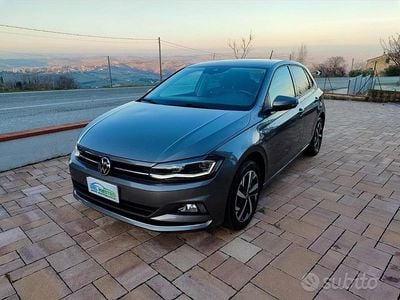 Usata VW Polo Sport 90 CV (66 kW) 2021 Grigio Berlina