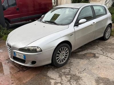 Usata Alfa Romeo 147 2005 Utilitaria