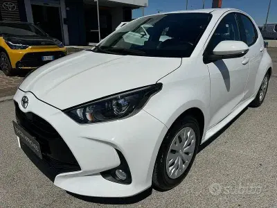 Second-hand Toyota Yaris Active 72 CP (52 kW) 2023 Other Hatchback