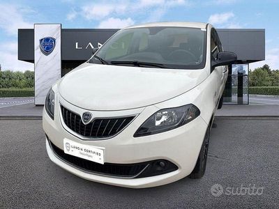 Usata Lancia Ypsilon 70 CV (51 kW) 2024 Bianco Utilitaria