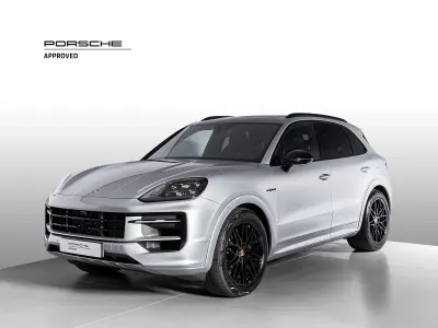 Usata Porsche Cayenne 2025 F0 argento dolomite metallizzato SUV