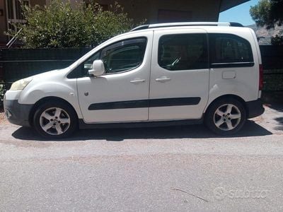 Usata Peugeot Partner Outdoor 109 CV (80 kW) 2010 Bianco Monovolume
