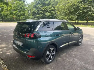 Usata Peugeot 5008 Allure 131 CV (96 kW) 2018 Blu/azzurro SUV
