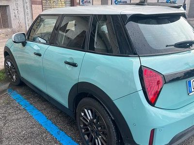 Używany Mini Cooper 156 KM (114 kW) 2024 Zielony Hatchback