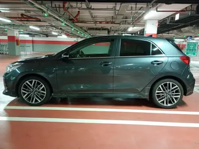 Usata Kia Rio GT-Line 120 CV (88 kW) 2018 Grigio Berlina