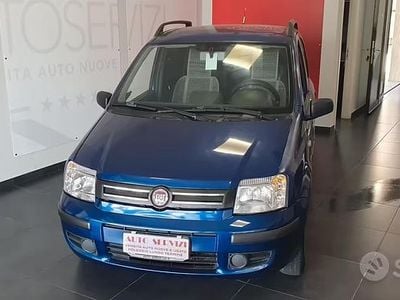 Usata Fiat Panda Dynamic 70 CV (51 kW) 2007 Blu Utilitaria
