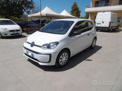 Usata VW up! take up! 68 CV (50 kW) 2019 Bianco Utilitaria