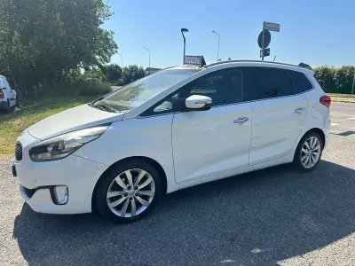 Usata Kia Carens 136 CV (100 kW) 2015 Bianco Monovolume