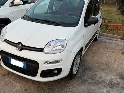 Usata Fiat Panda Lounge 95 CV (69 kW) 2015 Bianco Utilitaria