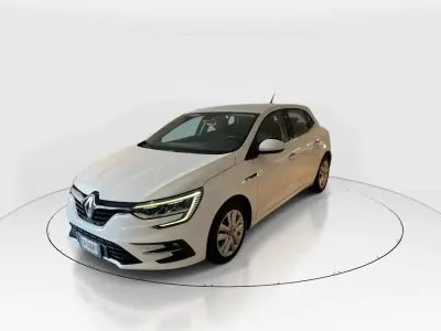 Usata Renault Mégane II Business 116 CV (85 kW) 2021 Bianco Berlina