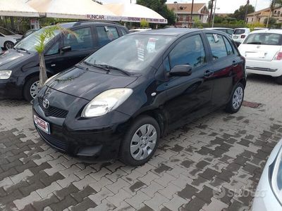 usata Toyota Yaris 1.0 5 porte