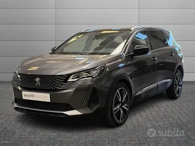 Usata Peugeot 5008 GT 131 CV (96 kW) 2022 Grigio SUV