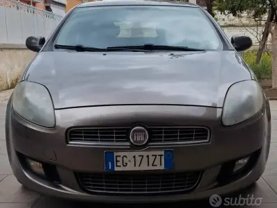 Usata Fiat Bravo 120 CV (88 kW) 2011 Utilitaria
