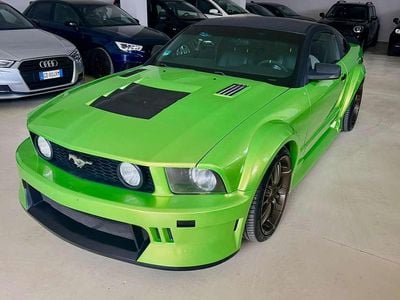 Usata Ford Mustang 305 CV (224 kW) 2007 Verde Coupé