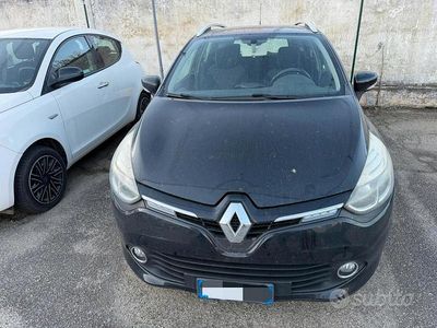 Usata Renault Clio GrandTour 75 CV (55 kW) 2013 Nero Station wagon