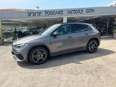 Usata Mercedes GLA200 AMG line 150 CV (110 kW) 2023 Grigio SUV