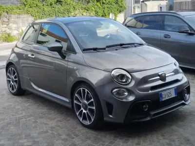 Usata Abarth 595 Turismo 165 CV (121 kW) 2022 Grigio Utilitaria