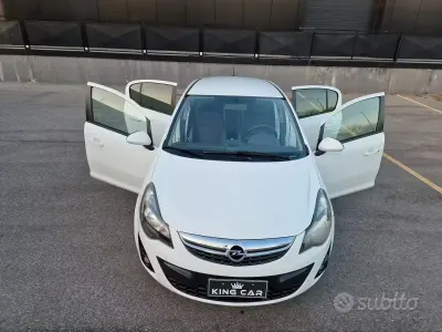 Usata Opel Corsa Club 80 CV (58 kW) 2009 Bianco Utilitaria