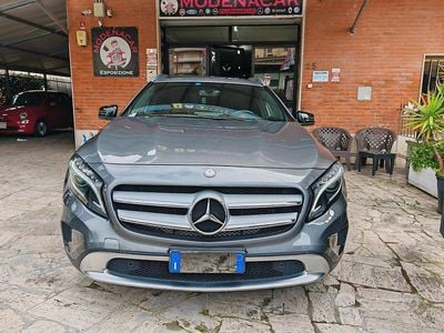 Usata Mercedes GLA200 Premium 136 CV (100 kW) 2015 Grigio SUV