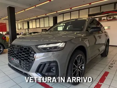 Usata Audi Q5 Ambiente 204 CV (150 kW) 2025 Grigio chronos SUV