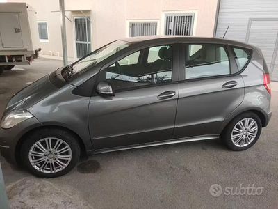 Usata Mercedes A180 2010 Grigio Berlina