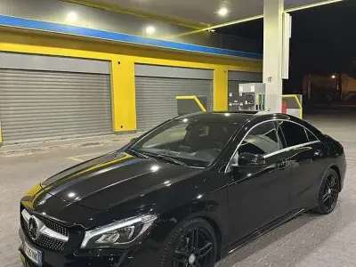 Usata Mercedes CLA200 Premium 136 CV (100 kW) 2016 Nero Berlina