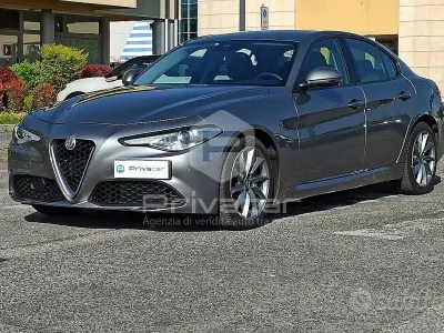 Usata Alfa Romeo Giulia Super 150 CV (110 kW) 2018 Grigio Berlina