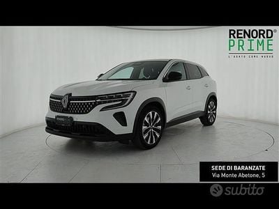 Usata Renault Austral Techno 200 CV (147 kW) 2024 Bianco SUV