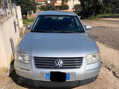 Usata VW Passat 2003 Grigio Berlina